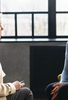 Performance Reviews That Actually Improve Companionship Care